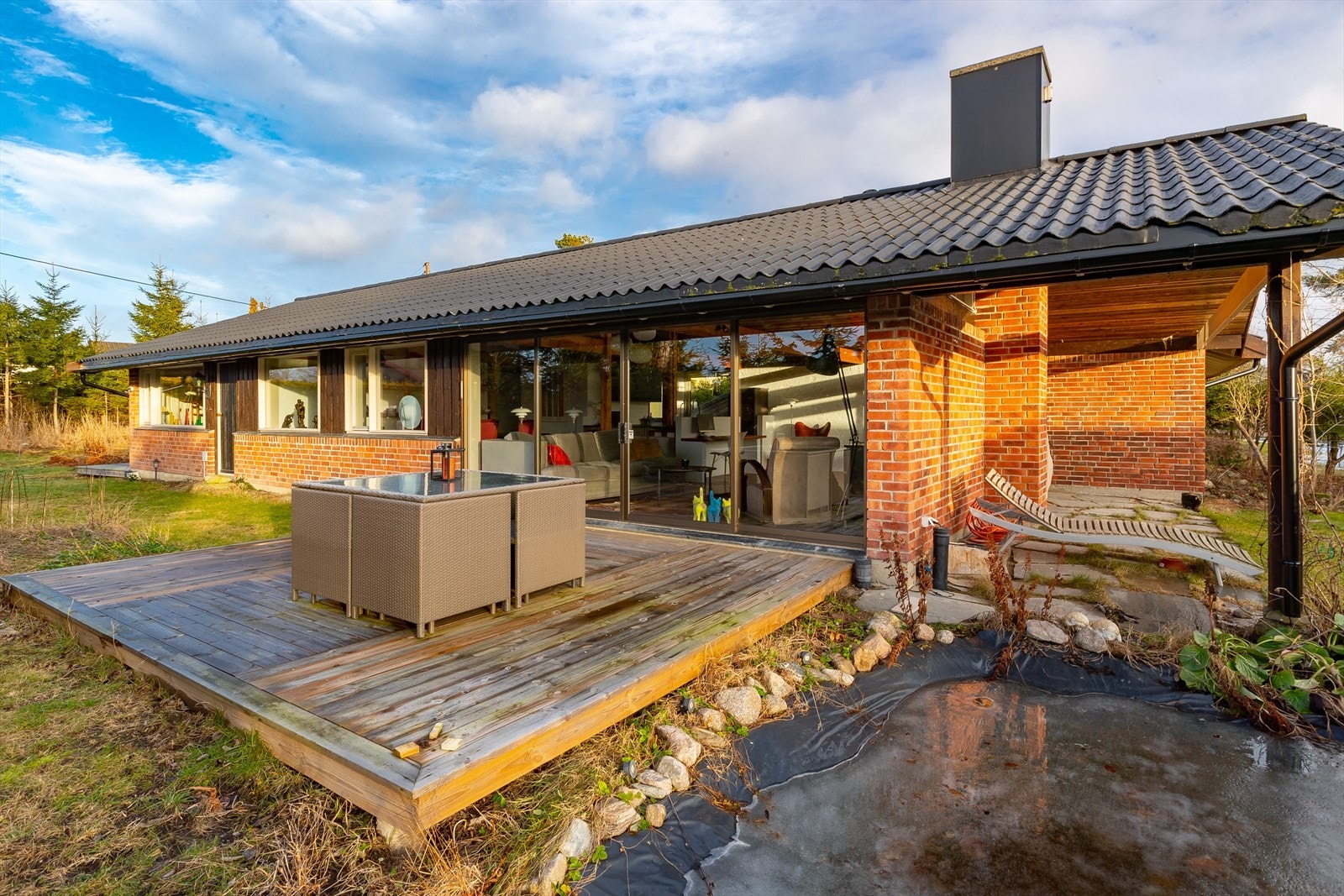 Dammen vil tine snart... Galleribilde