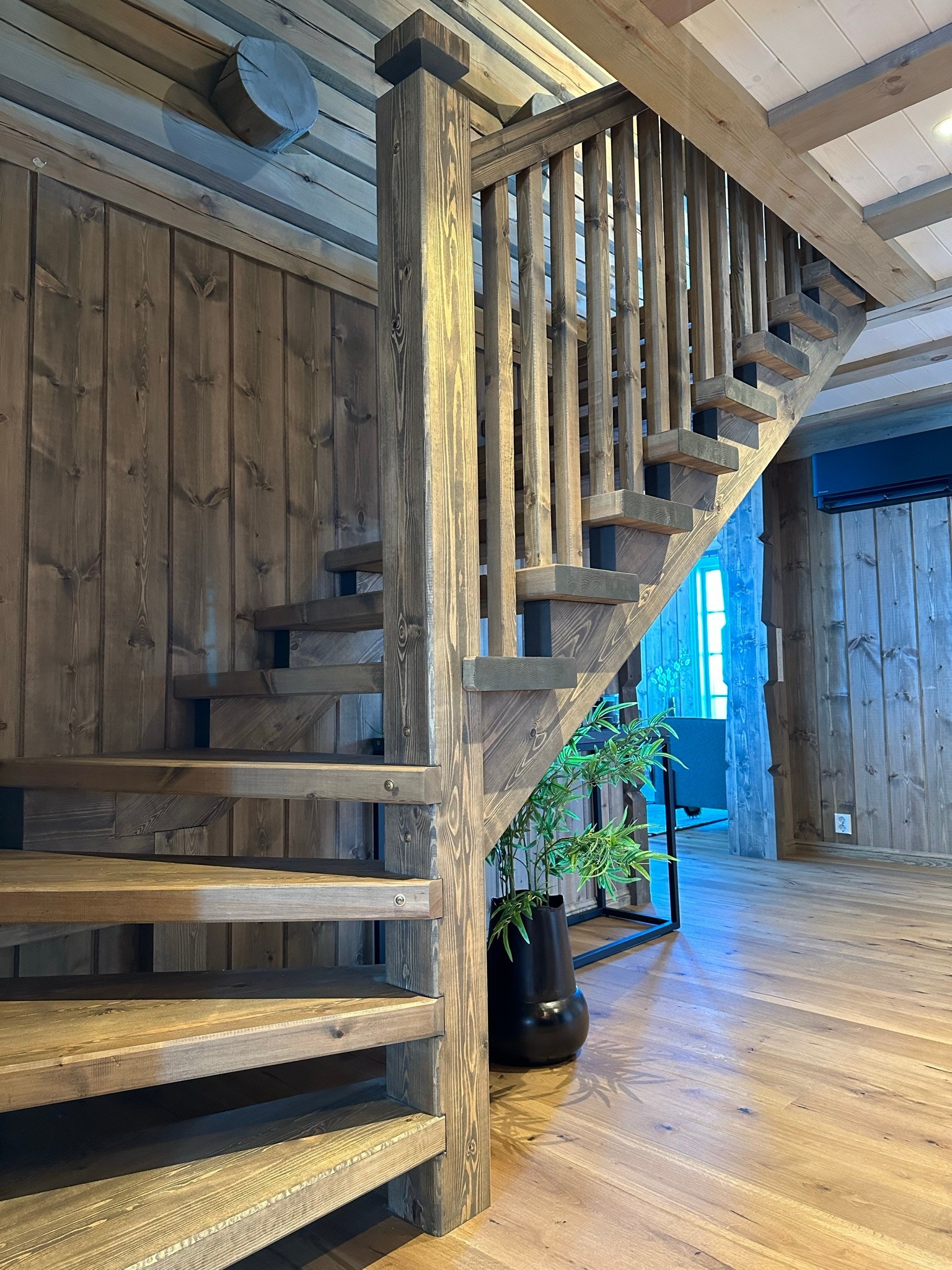 Trapp til 2.etasje. Galleribilde