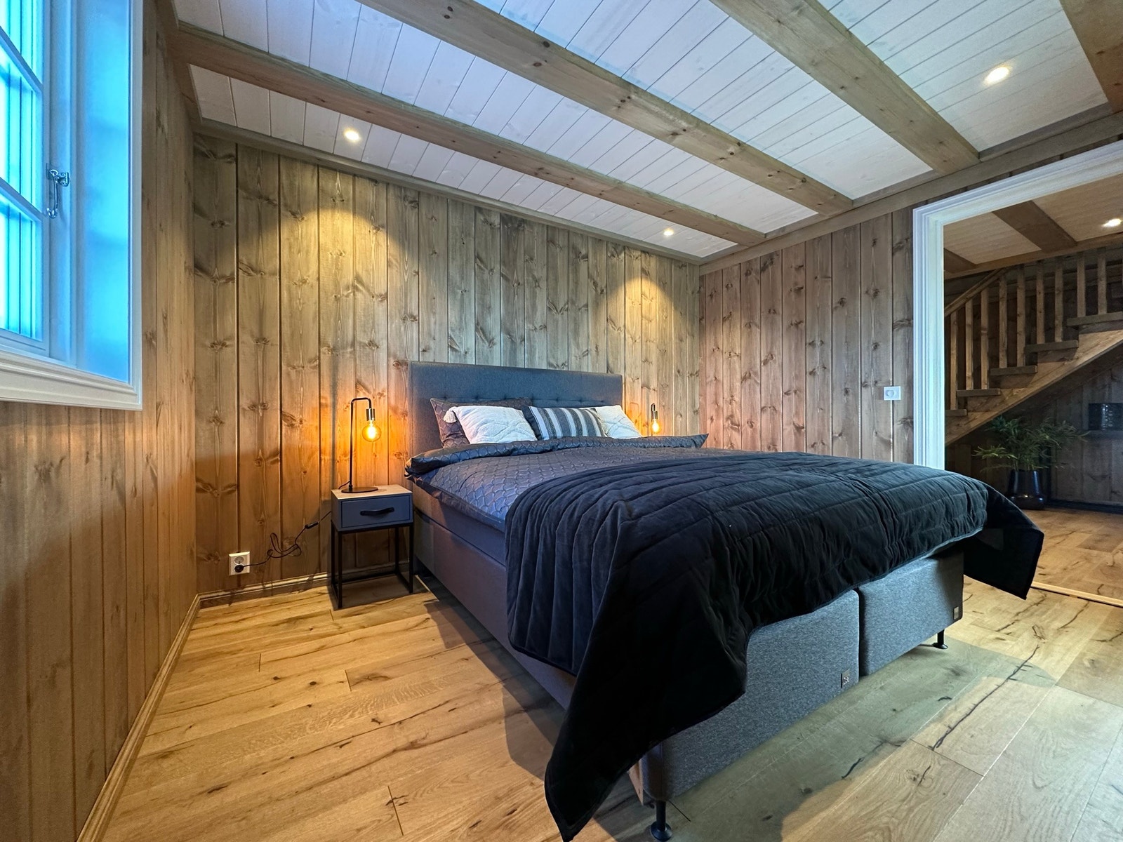 Soverom 2, 1. etasje, kan også brukes som TV-stue. Galleribilde