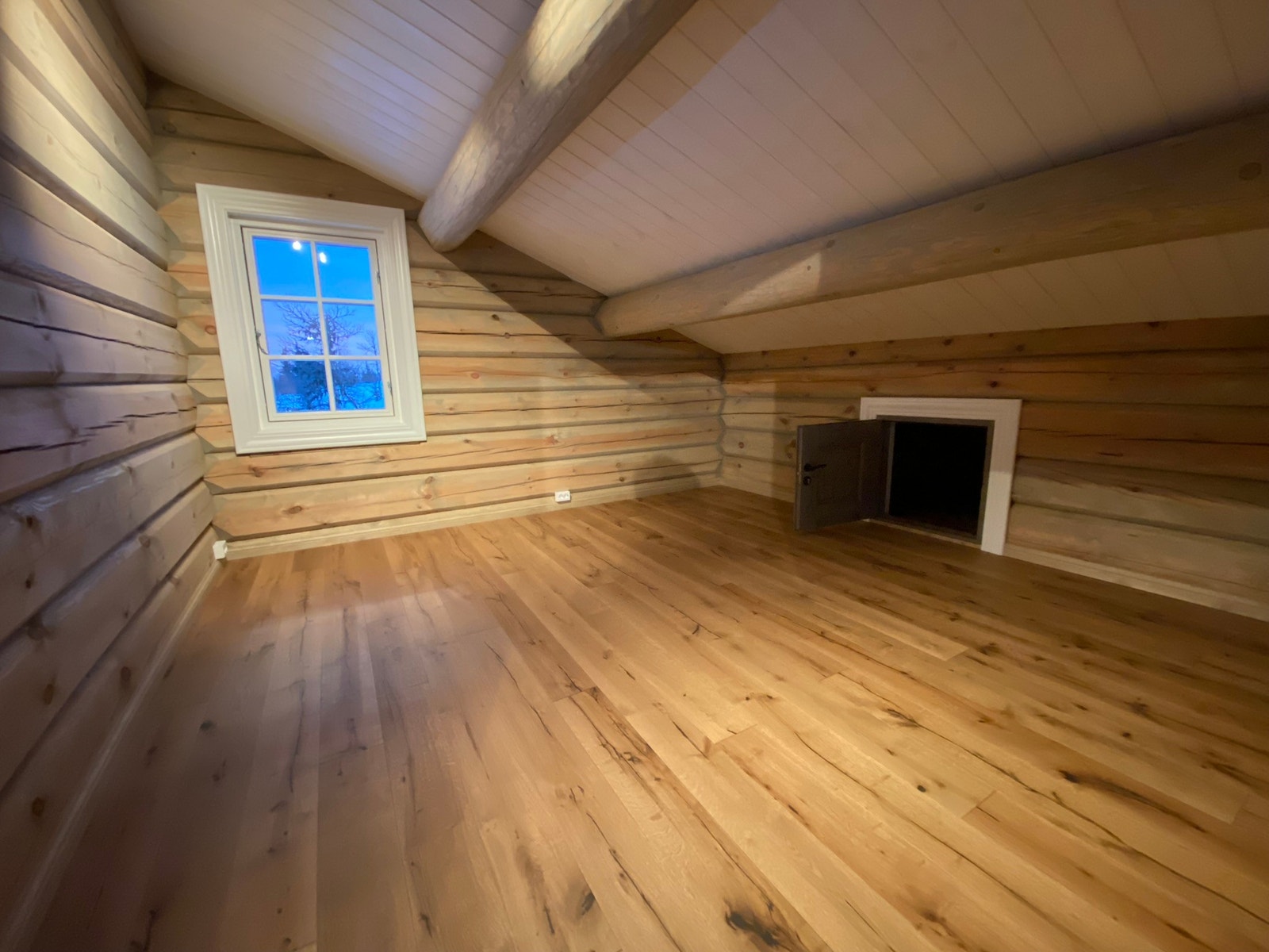 Soverom 4, 2. etasje med bod. Galleribilde