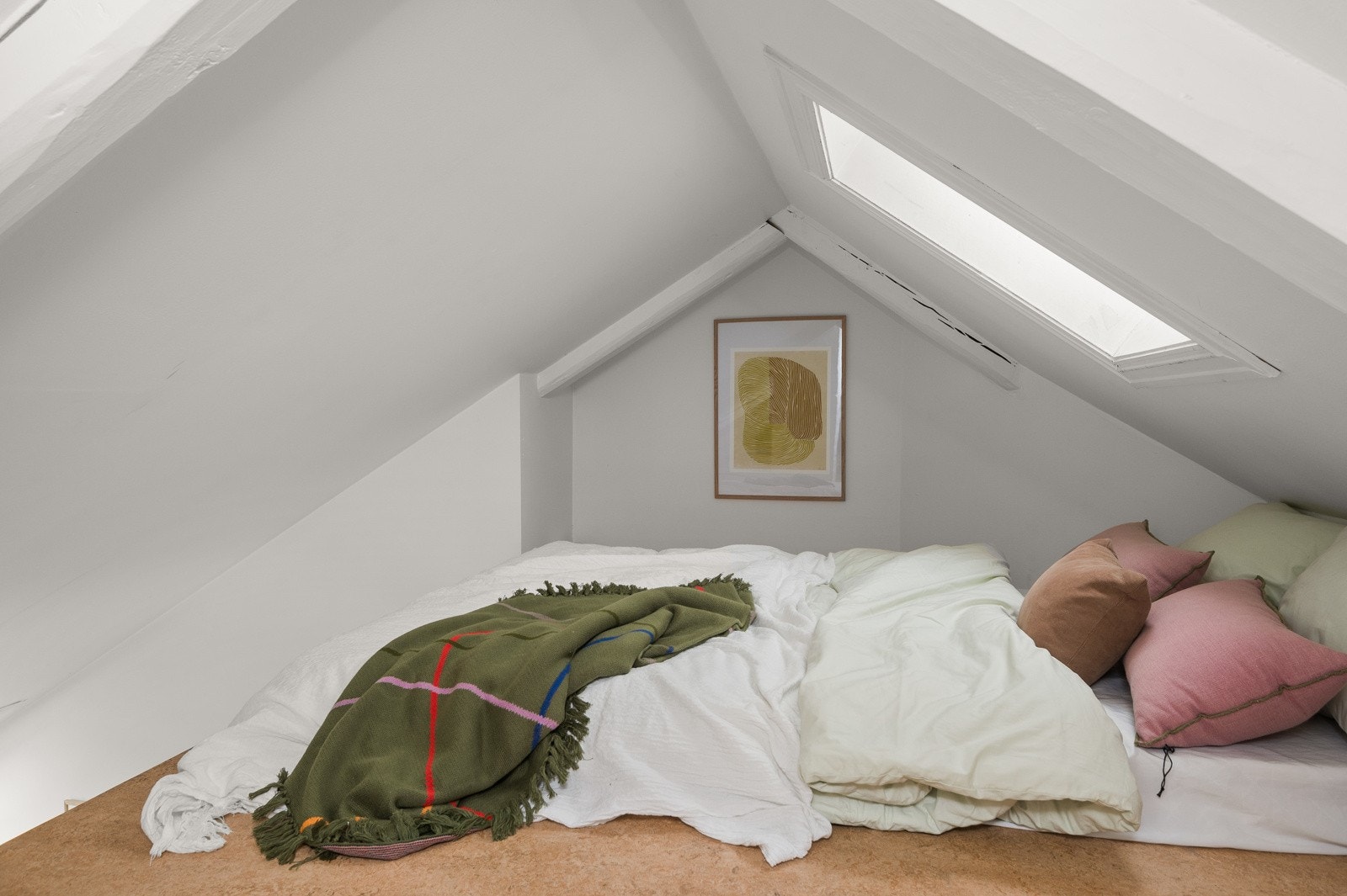 - Plass til ekstra overnatting, tv-krok, lagring etc - Galleribilde