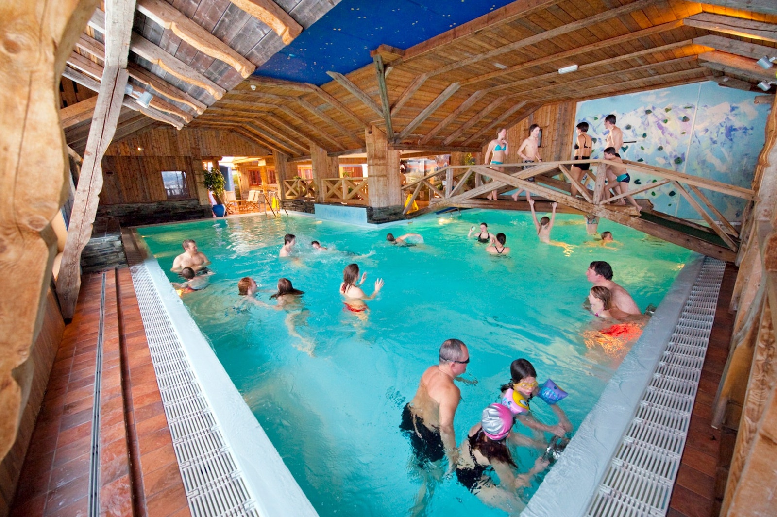 Spidsbergseter byr på innendørs familiebasseng Galleribilde