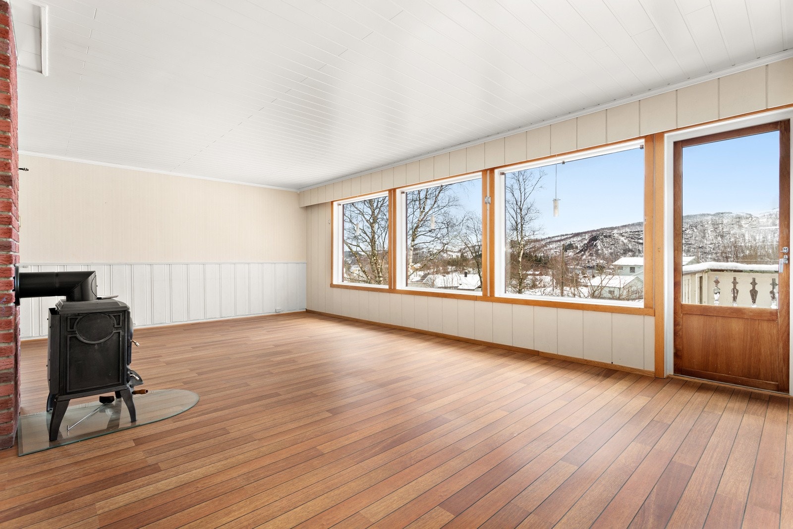 Adkomst til terrassen fra stuen Galleribilde