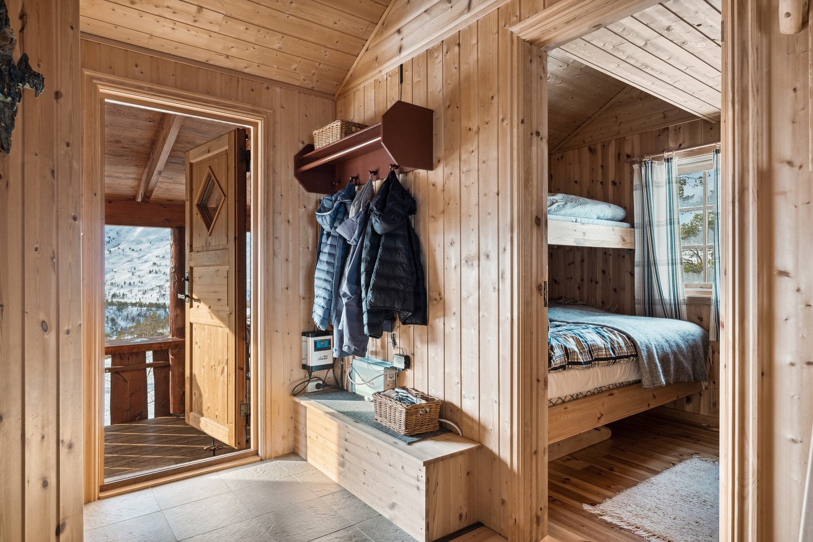 Overbygd inngangsparti. Galleribilde