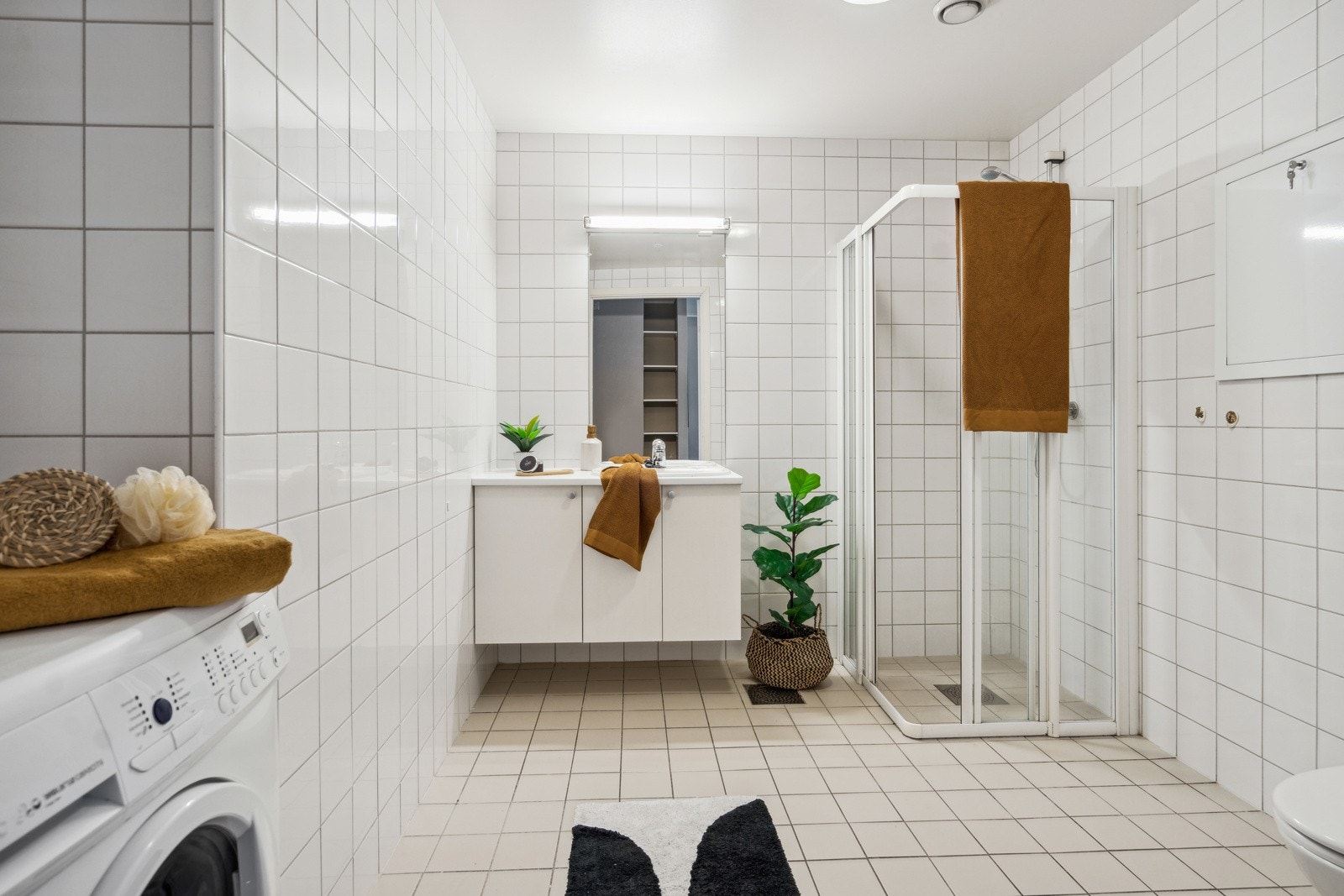 Flislagt bad Galleribilde