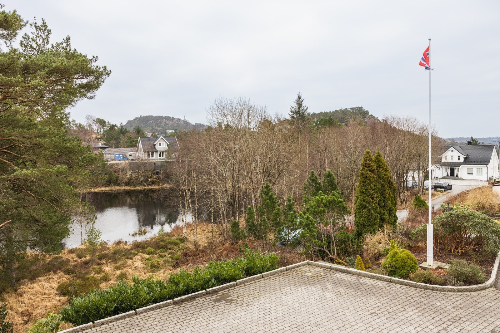 Utsikt fra terrassen. Galleribilde