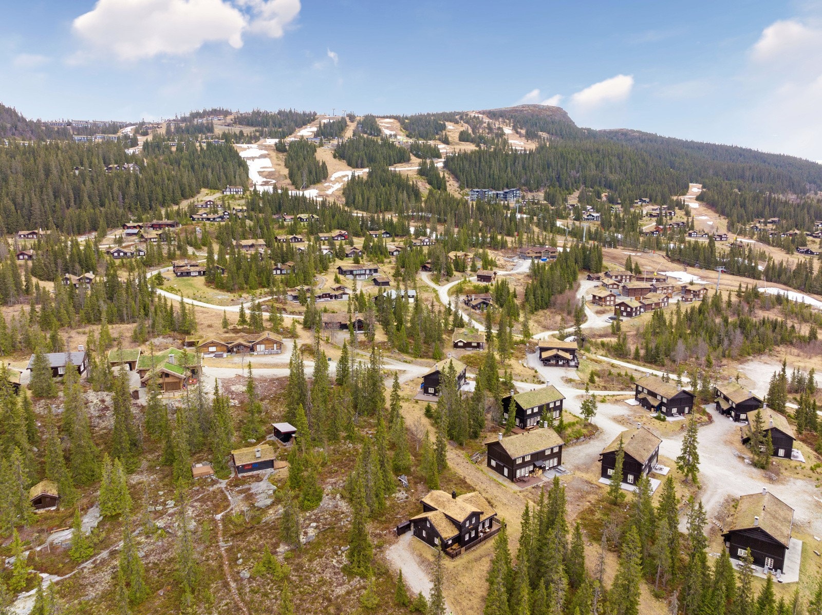 Her kan man boltre seg mil etter mil i velpreparerte løyper rett utenfor hyttedøra. Galleribilde