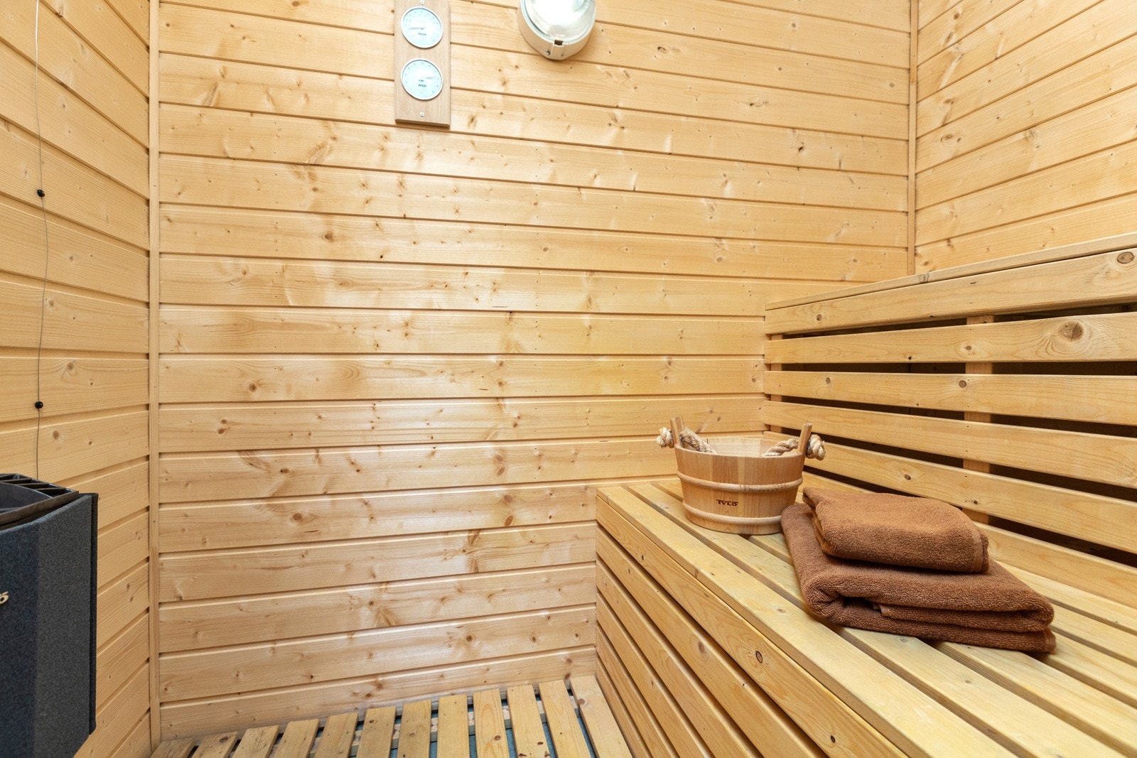 Fra badet i 1. etasjen er det tilgang til badstue. Galleribilde