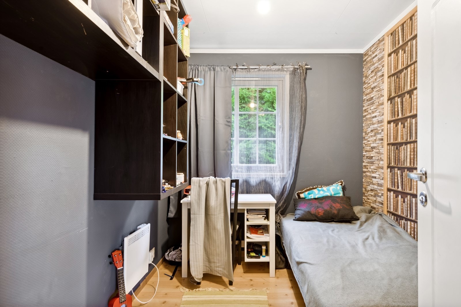 Soverom nummer tre. Galleribilde