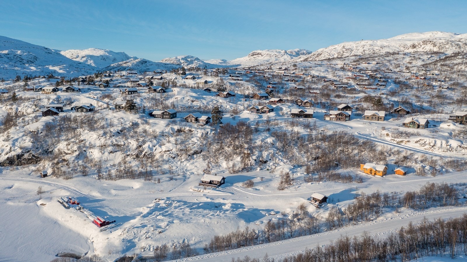 Fra Gamlevegen er det kun få minutters gange opp til skisenteret. Langrennsløypene ligger like ved Galleribilde