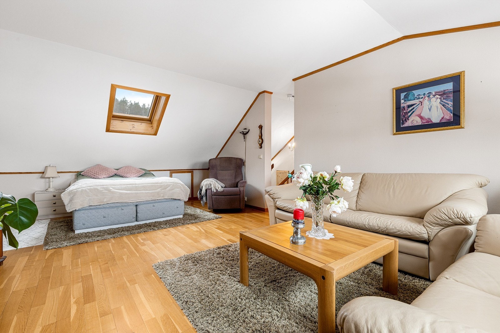 Loftstue med sengeplass Galleribilde