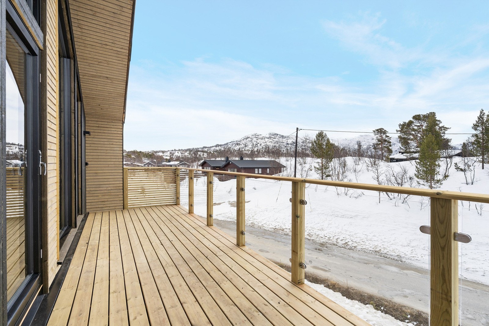 Utsikten mot Hartevassnutane. Galleribilde