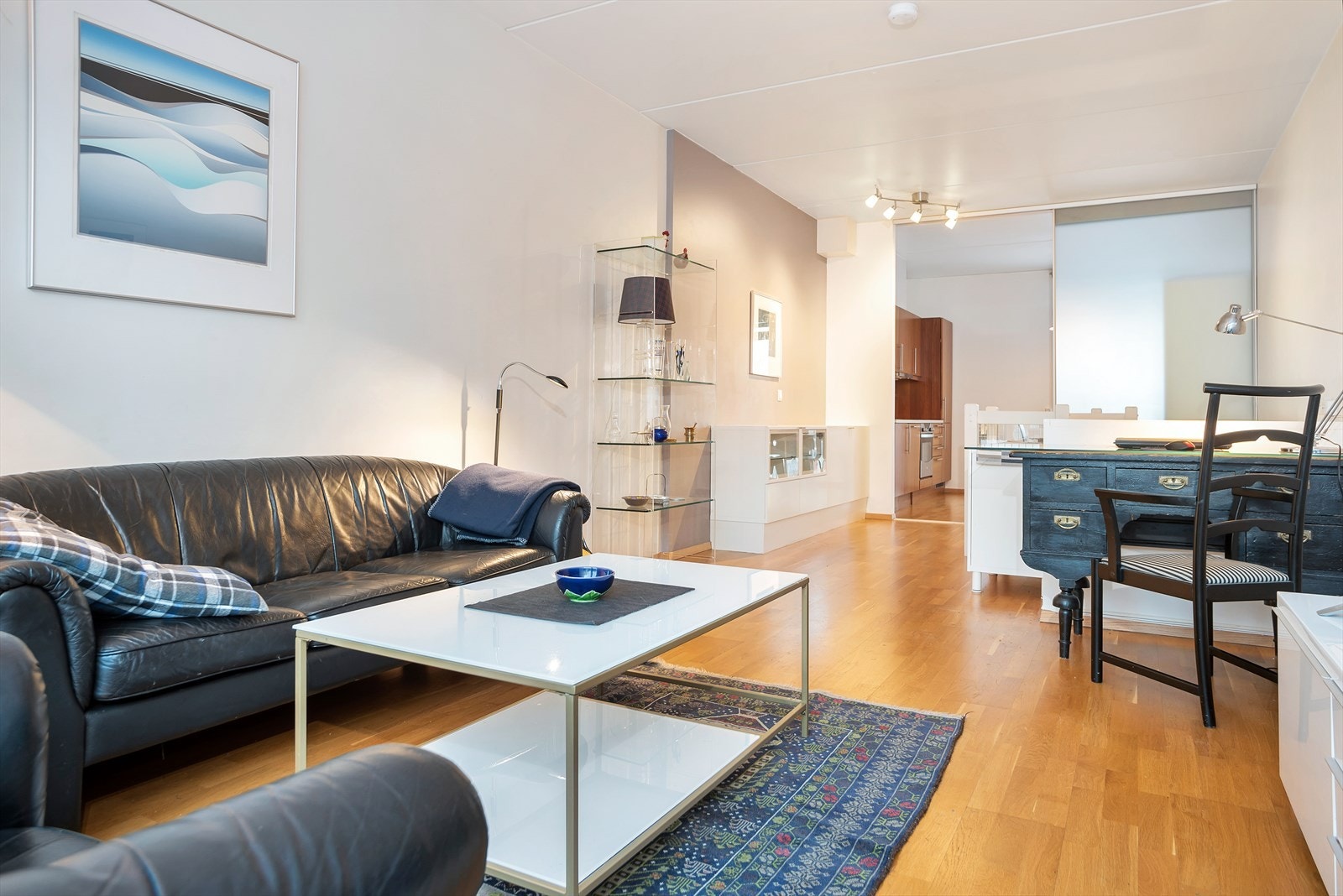 Lys og trivelig stue Galleribilde