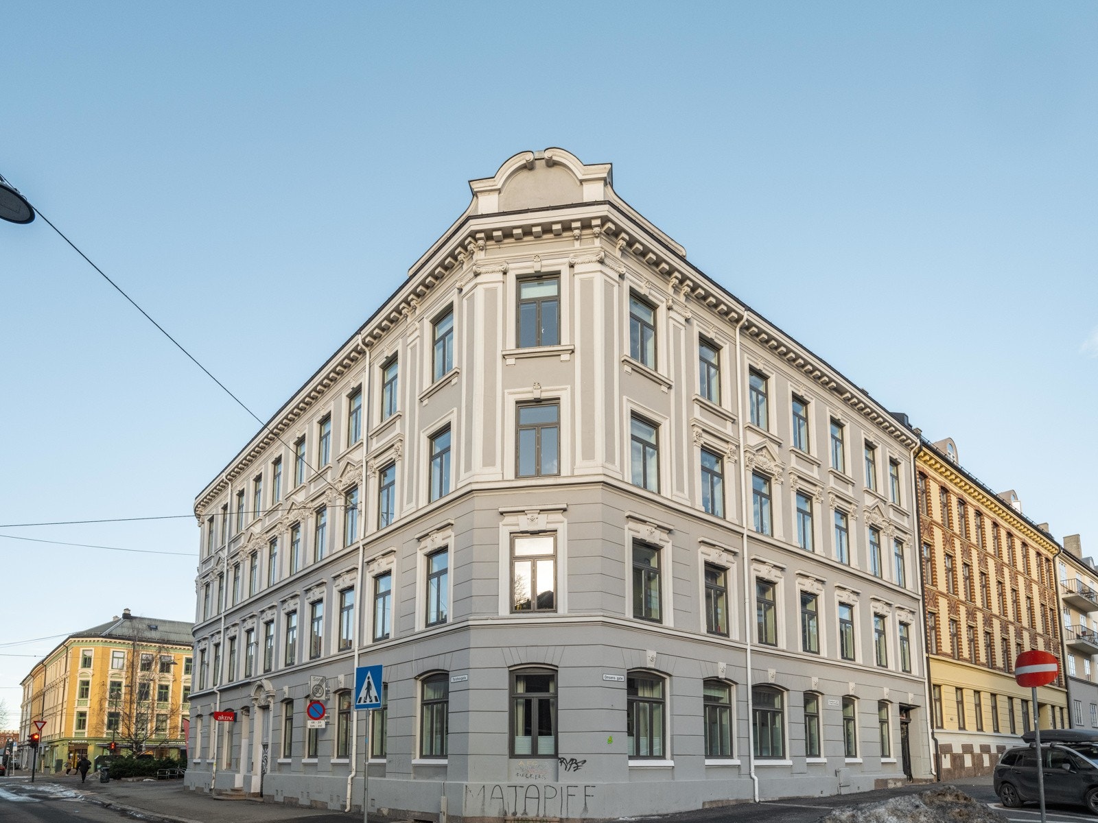 Nydelig gård fra århundreskiftet. Galleribilde
