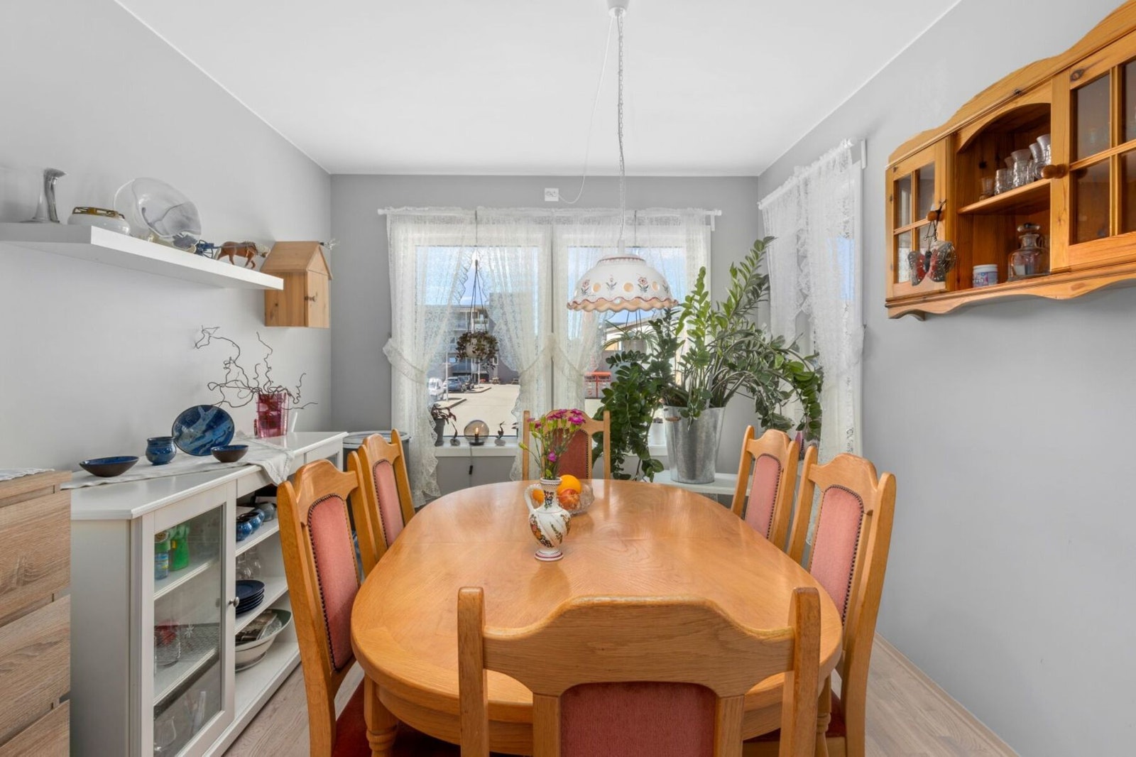 Plass til spisegruppe Galleribilde