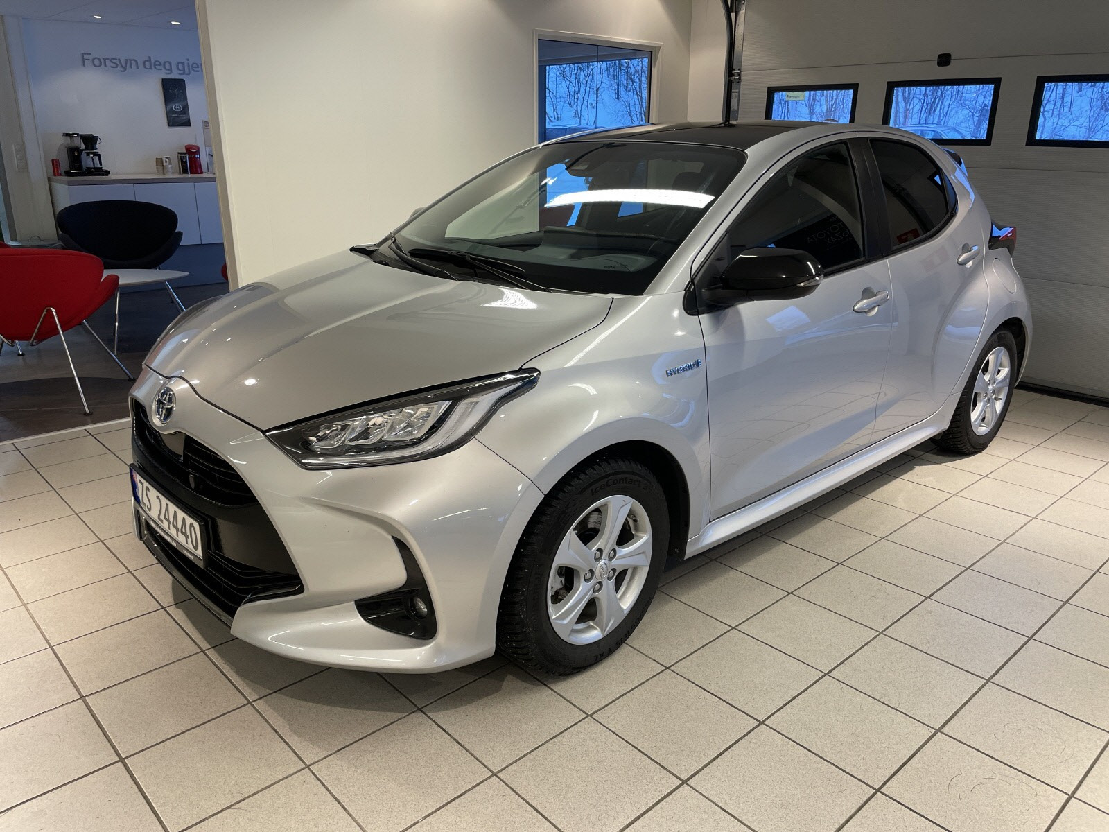 Toyota Yaris 1,5 Hybrid Style Tech 2
