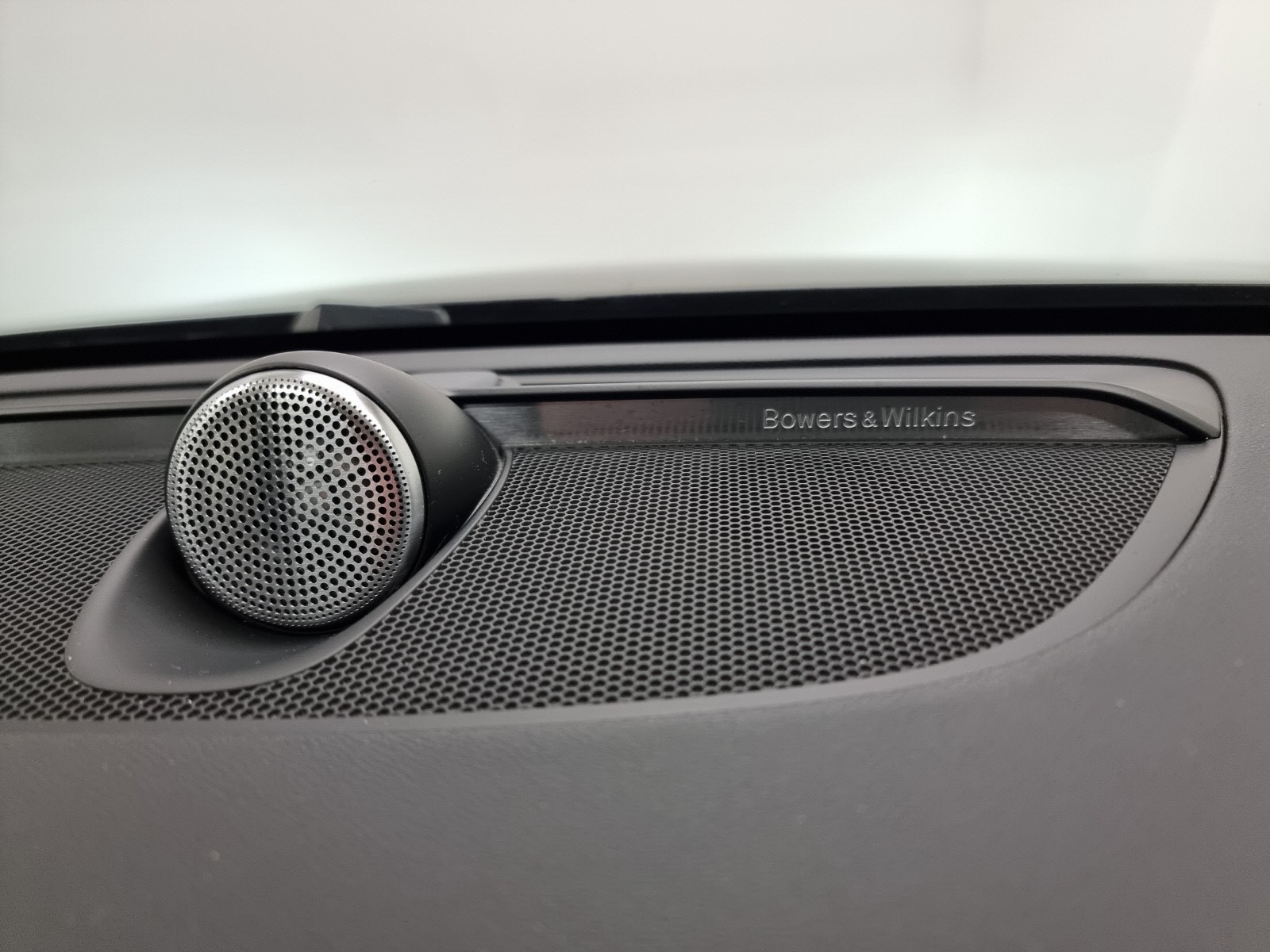 Bowers & Wilkins - Volvo`s beste stereo!
