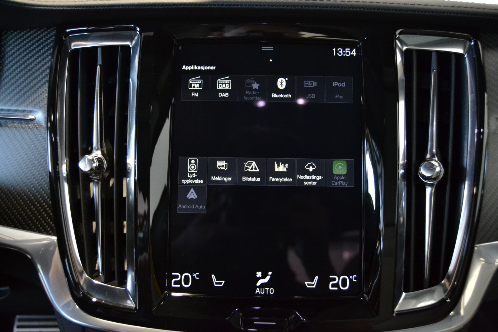 Apple CarPlay, Android Auto