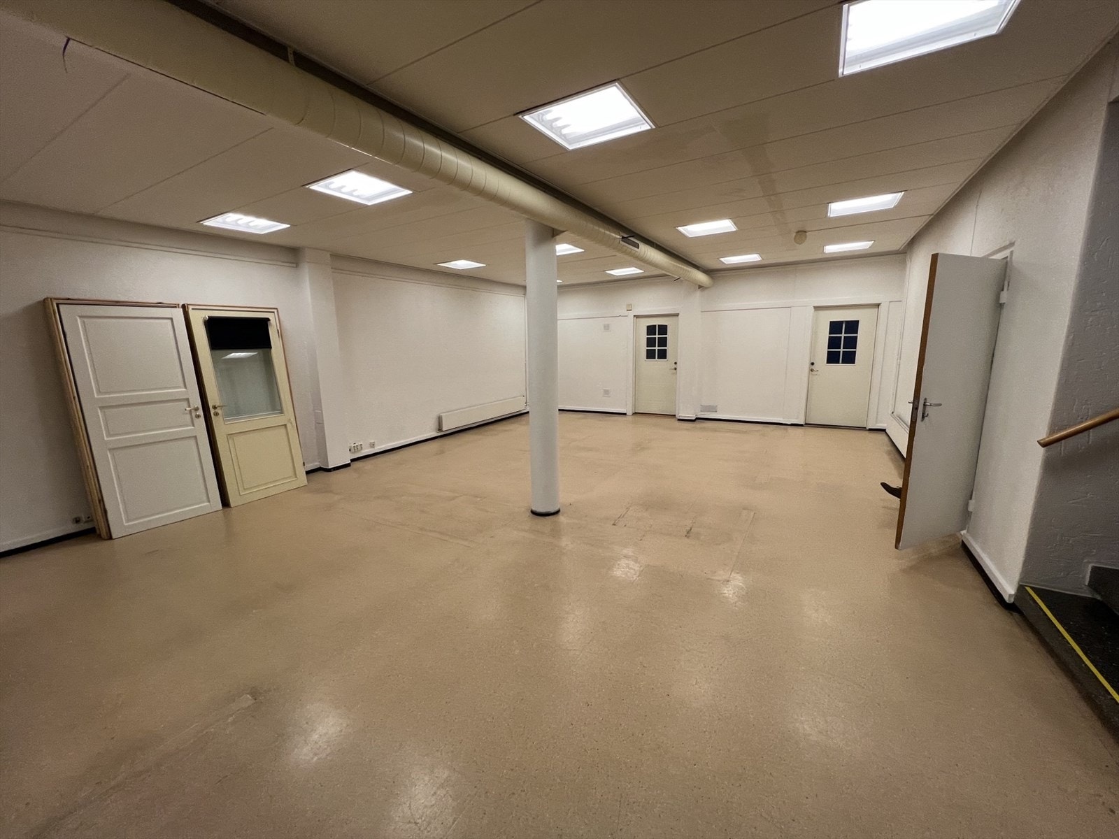 Første etasje hovedbygg, bilde 2 Galleribilde