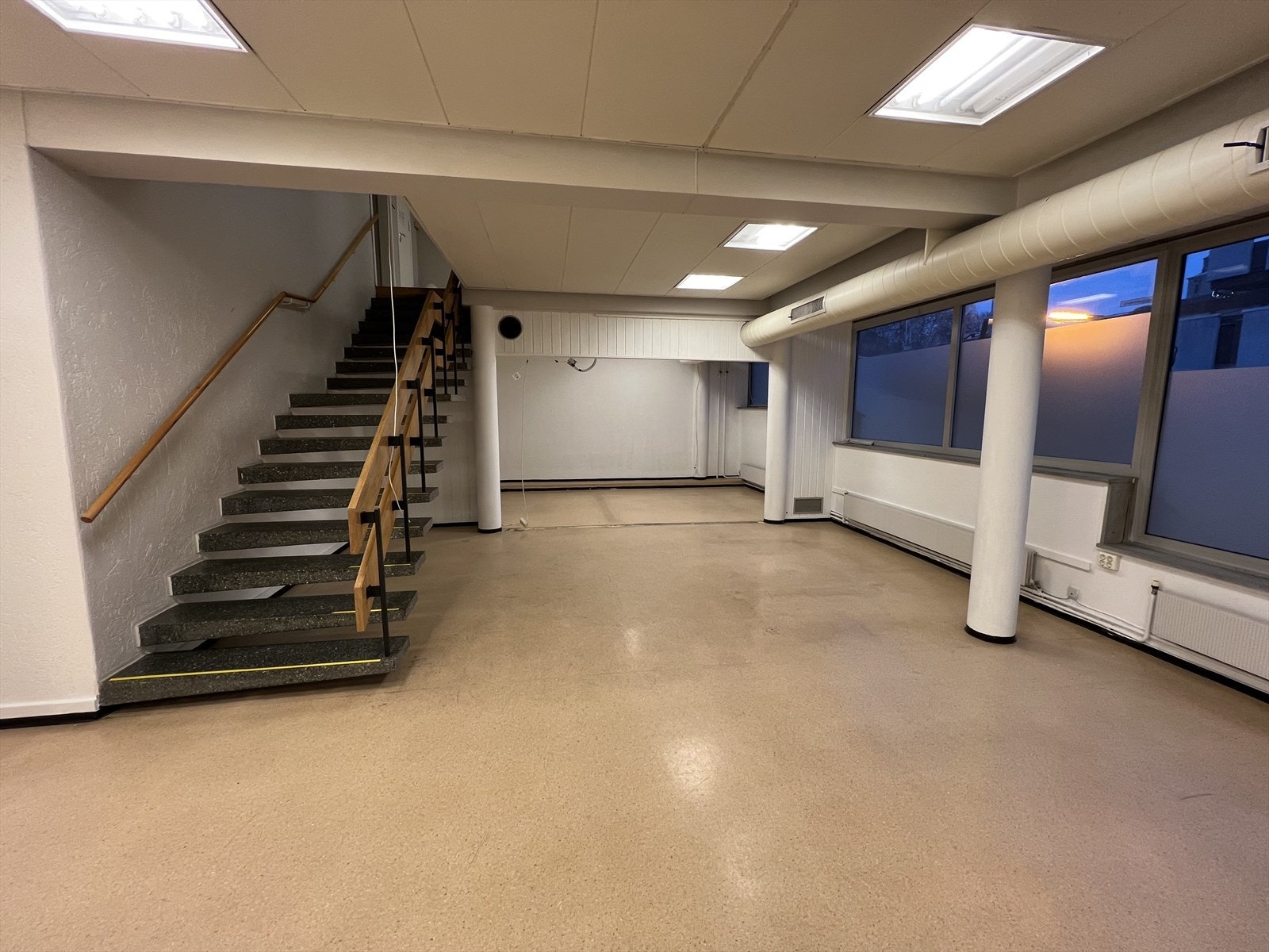 Fra første etasje nyeste del Galleribilde