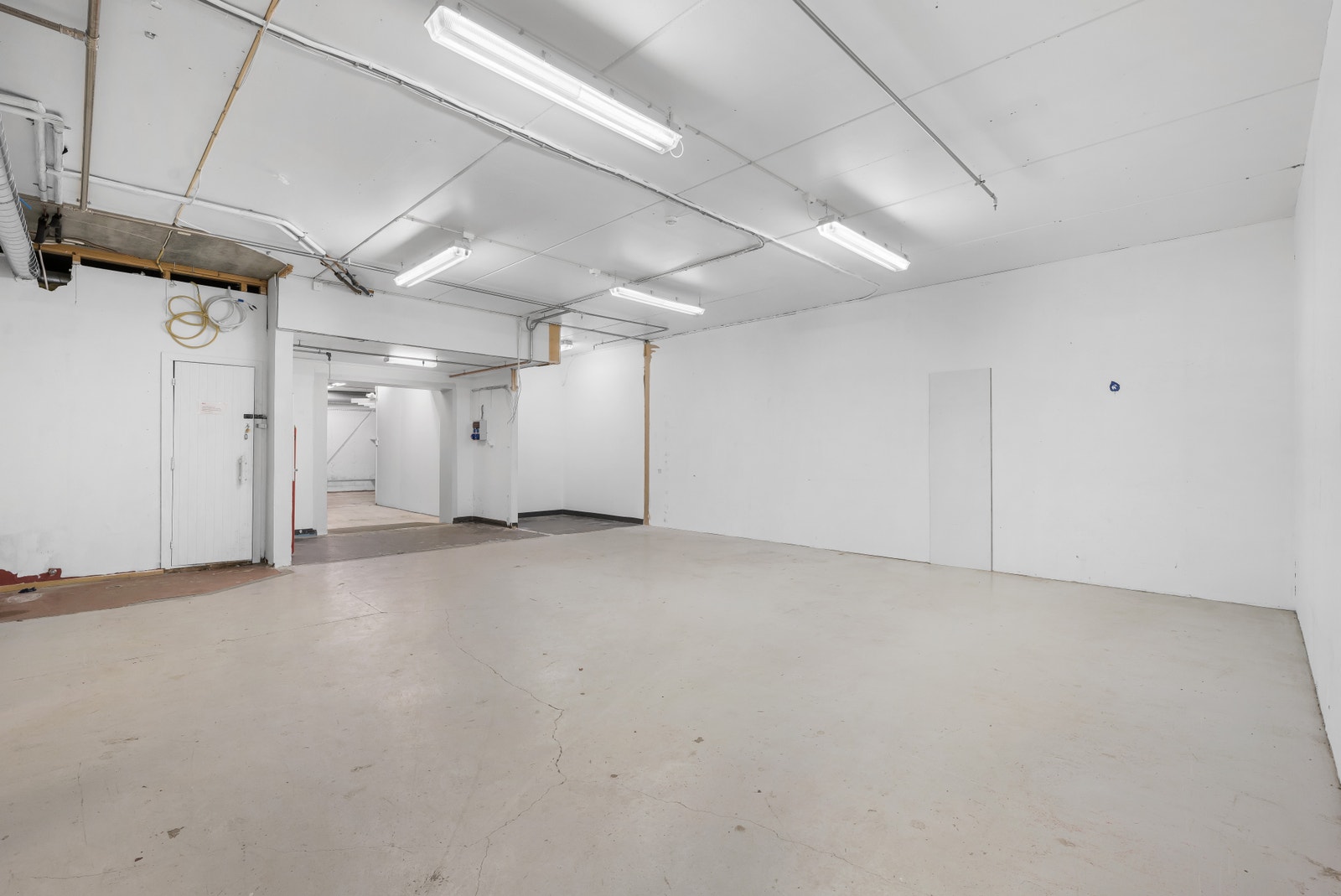 Ledig lagerareal Galleribilde