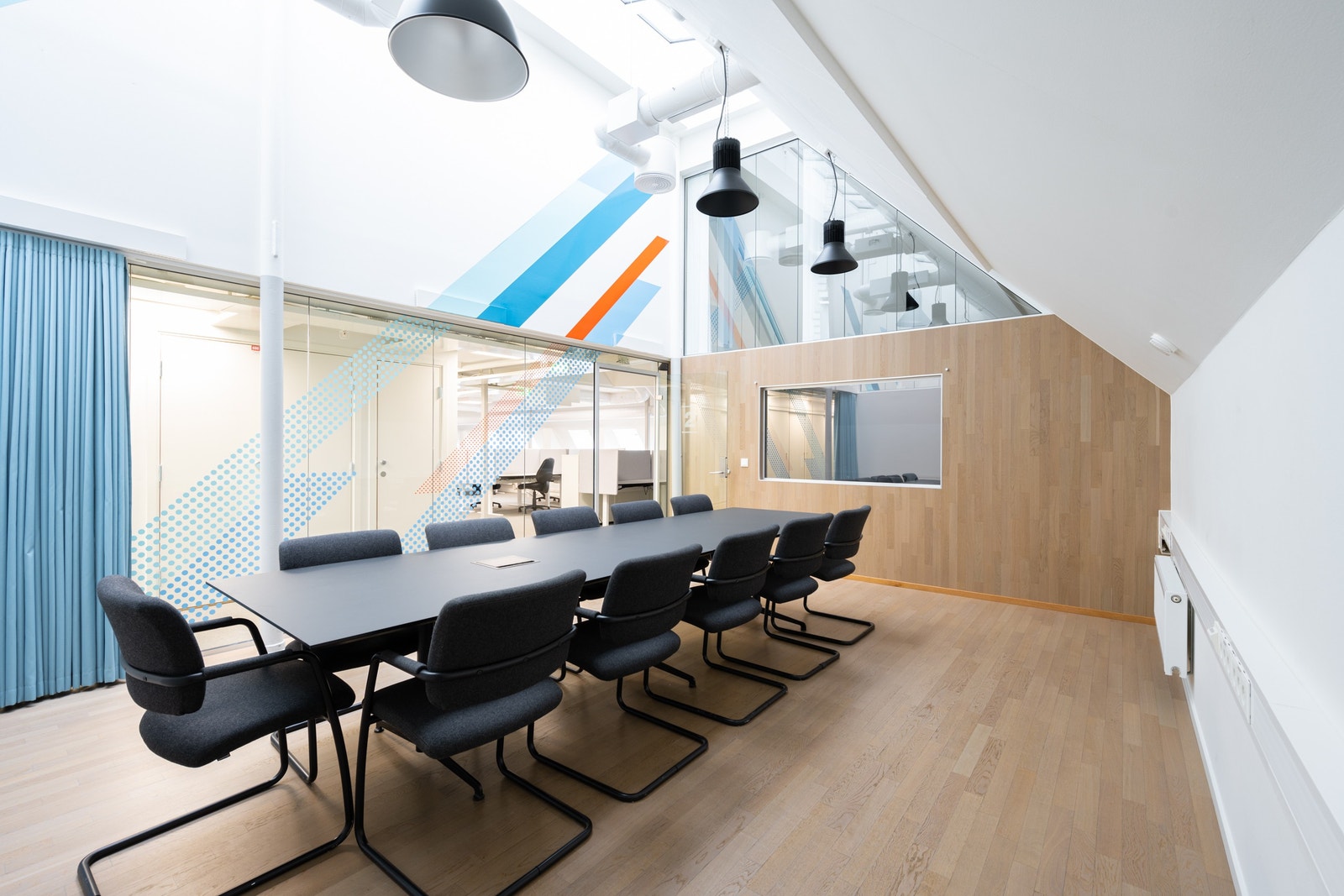 Luftige møterom i lokalene Galleribilde