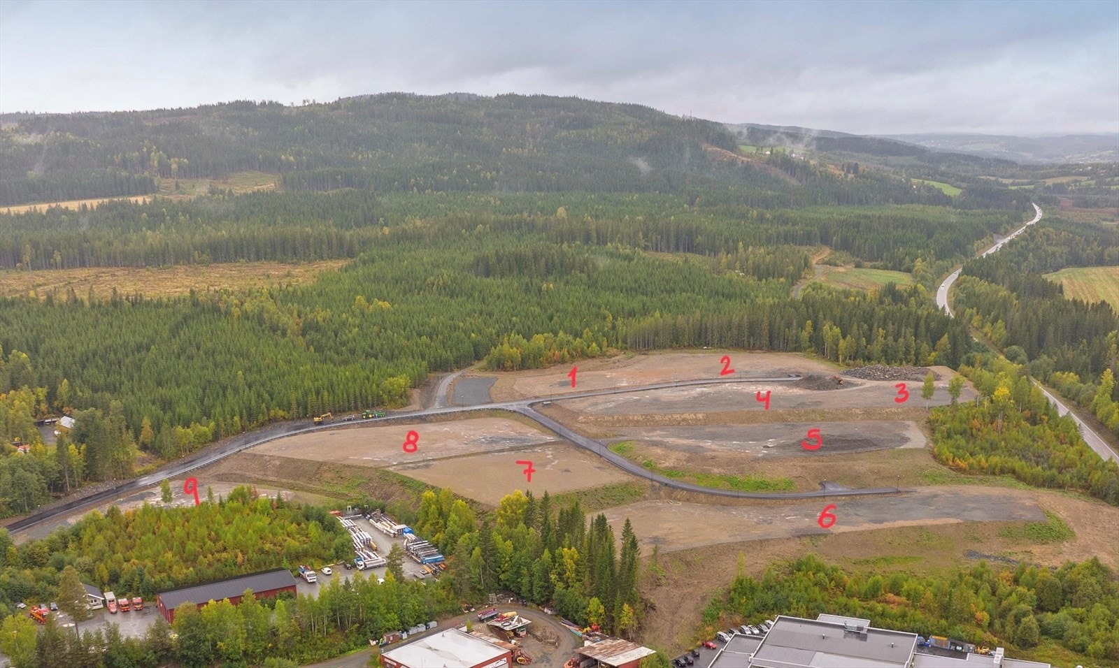 Terreng med nummer Galleribilde