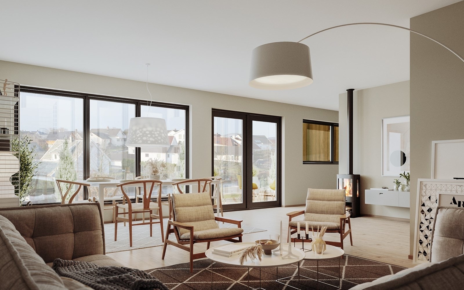 Romslig stue med store vinduer og utgang til hagen. Galleribilde