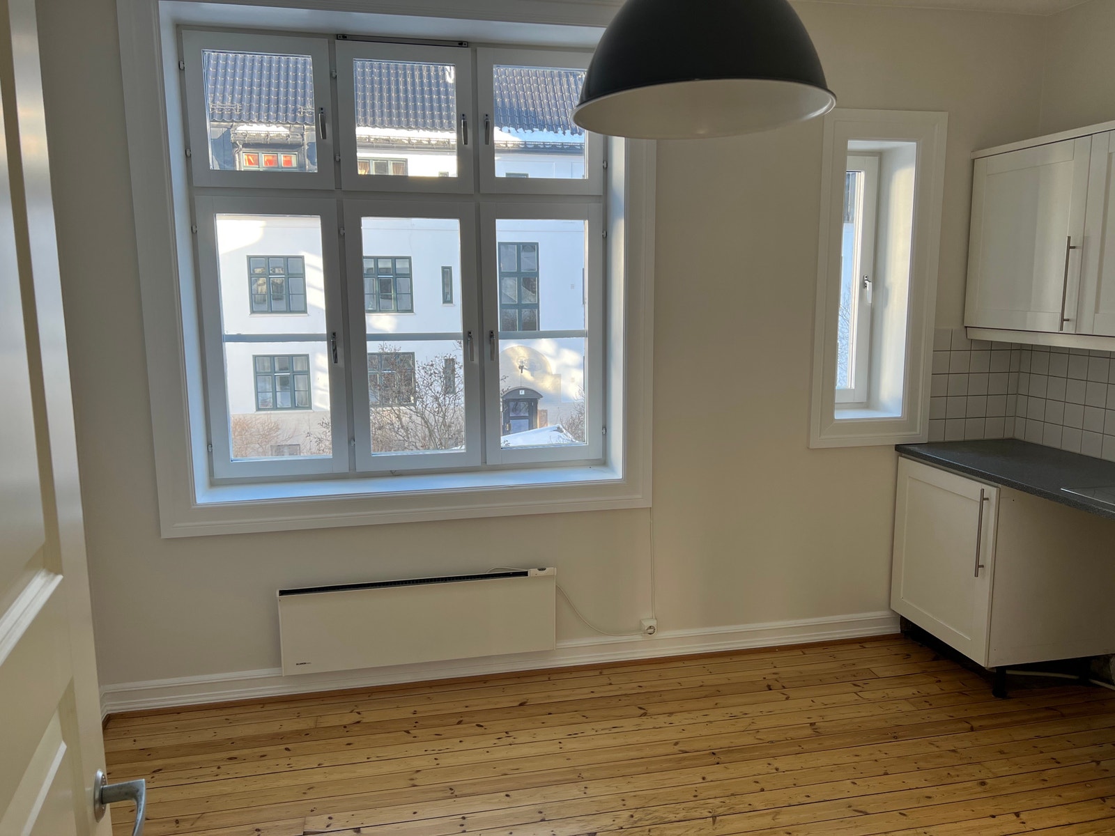 Store vinduer i alle rom. Galleribilde