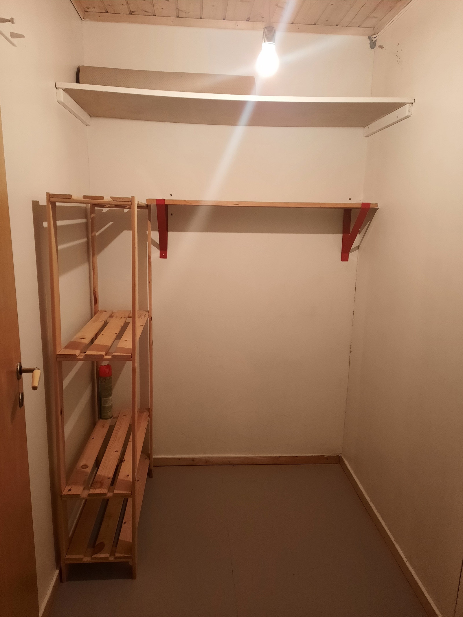 Bod, mye lagrings plass. Galleribilde