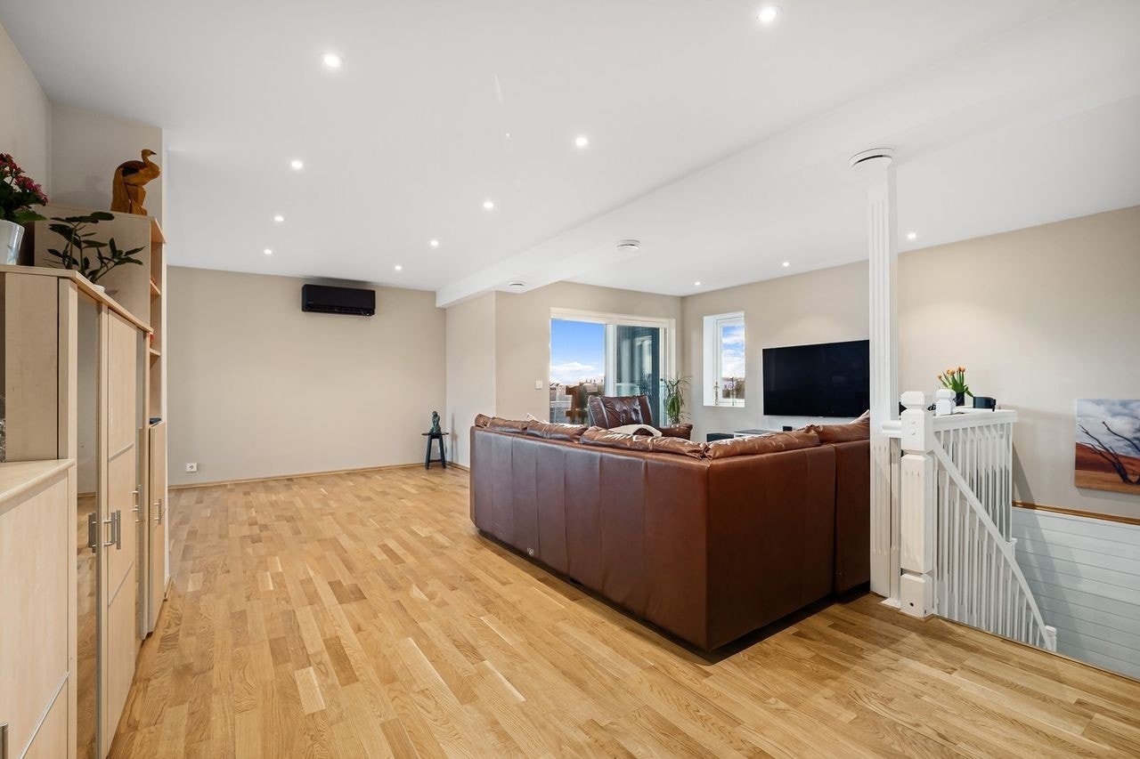 Living1-1 Galleribilde