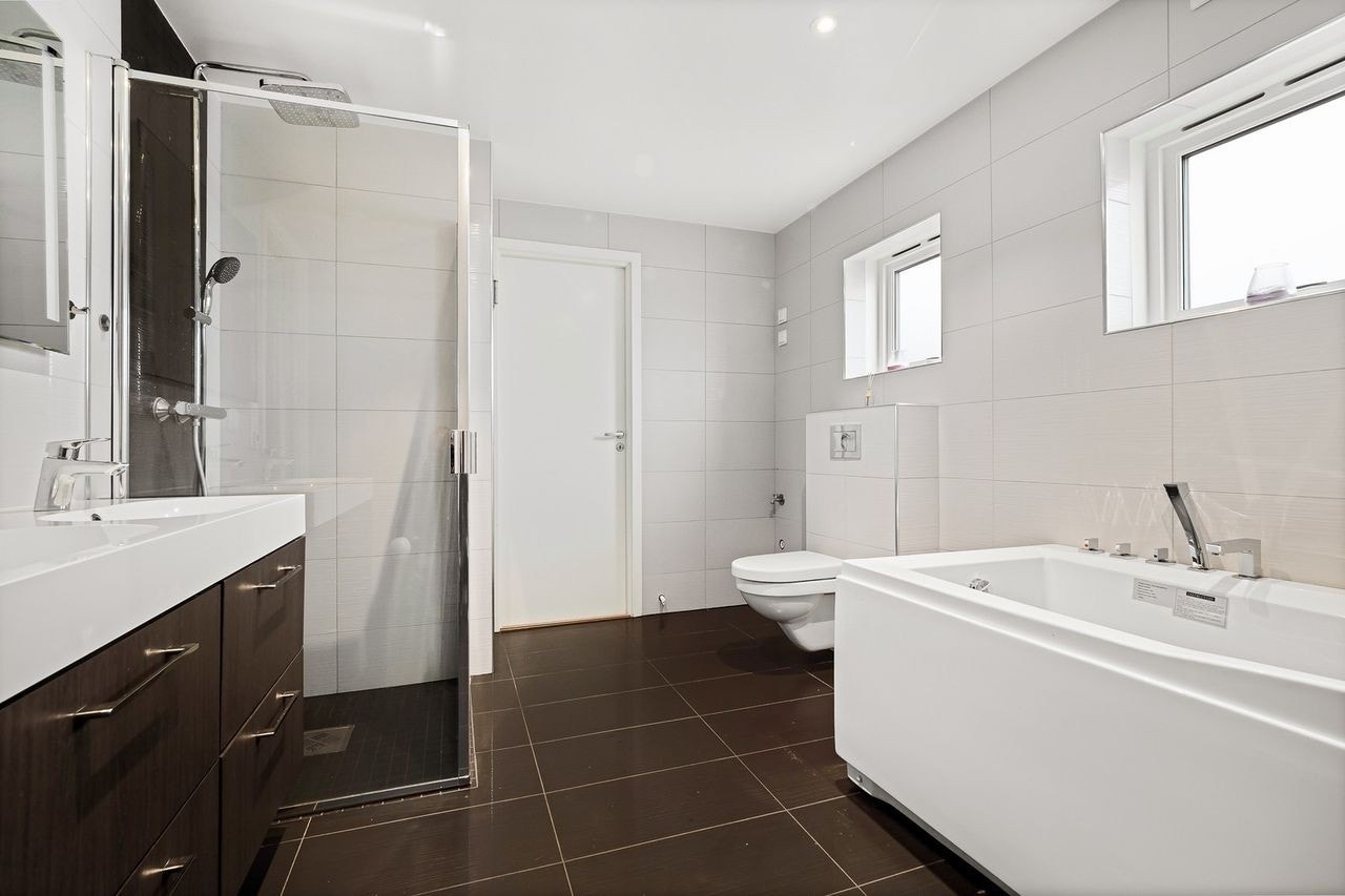 Bath1-2 Galleribilde