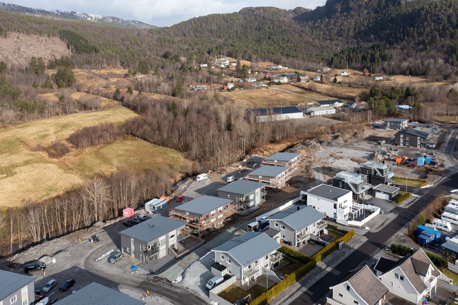 Dronebilde av område Galleribilde