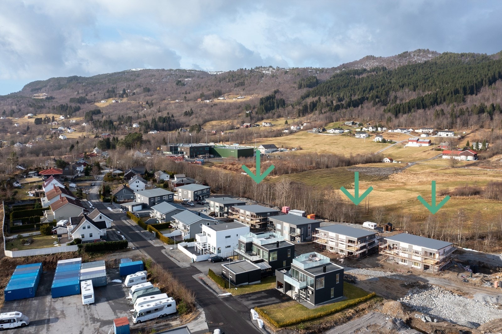 Dronebilde av område Galleribilde