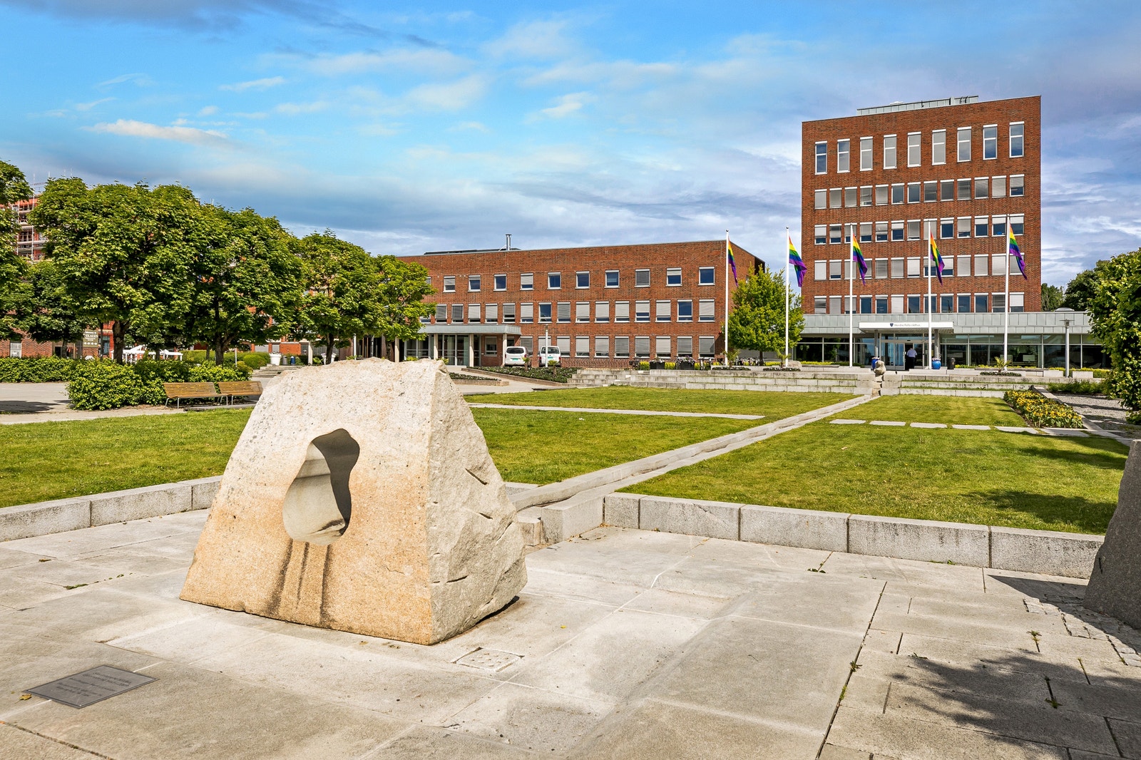 Ski Rådhus i hjertet av Ski - Her finner du også Rådhusteateret Galleribilde