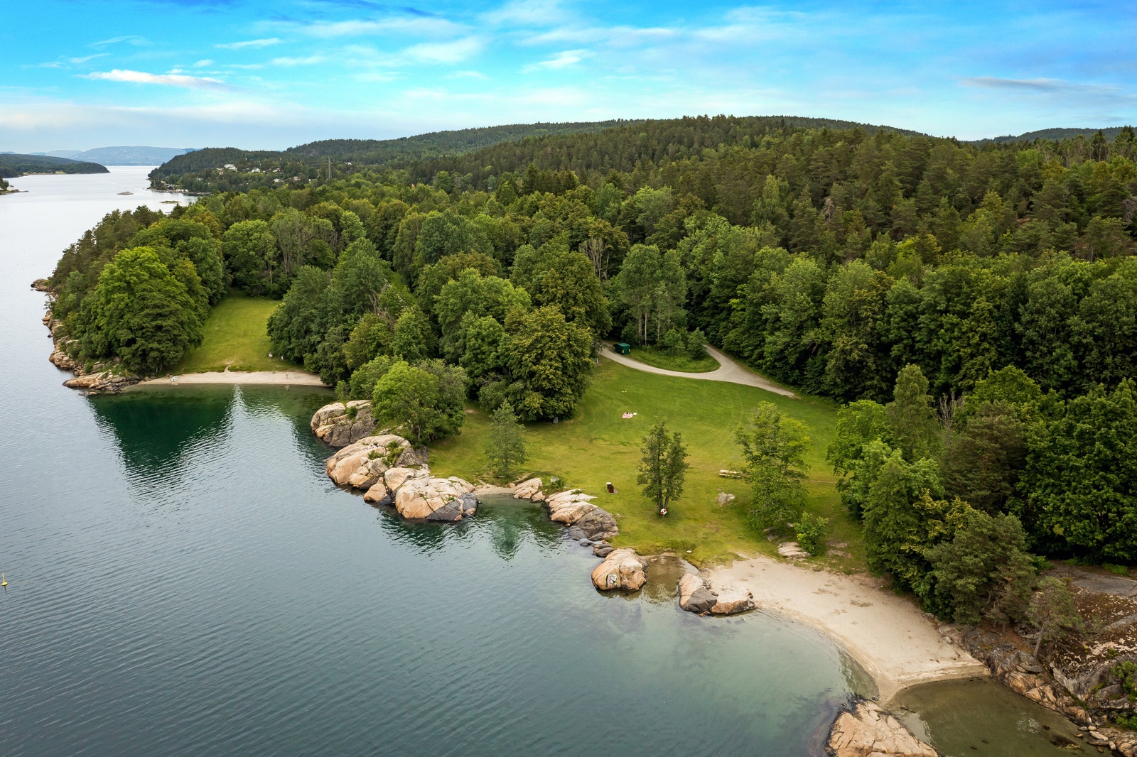 Breivoll - en populær strand på Vinterbro - her kan du nyte sjø, båt og strandliv! Galleribilde