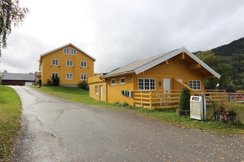 Innkjørsel Galleribilde