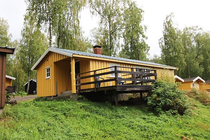 Stor utleiehytte med kjøkken, bad, salong og 2 soverom. Galleribilde