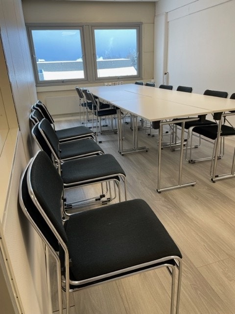 Møterom som kan benyttes til kontor Galleribilde