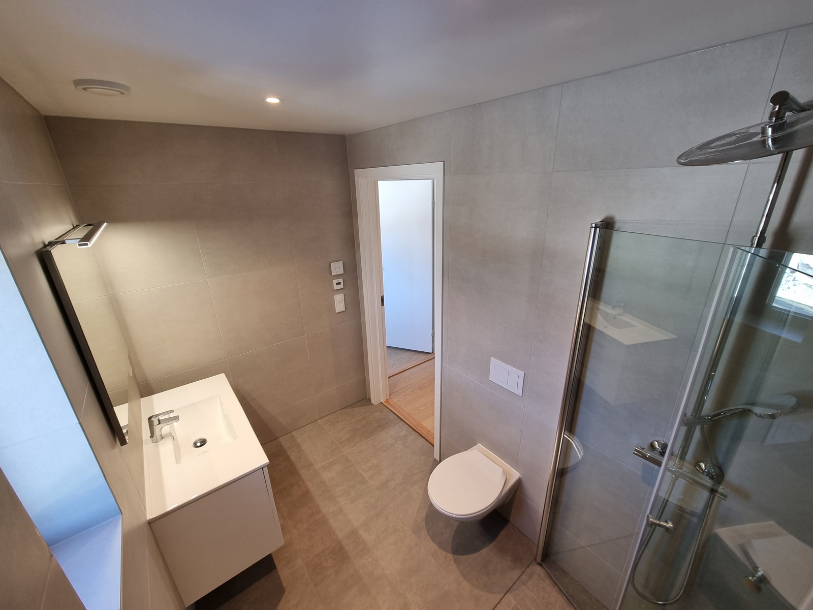 Bad i 2.etg Galleribilde