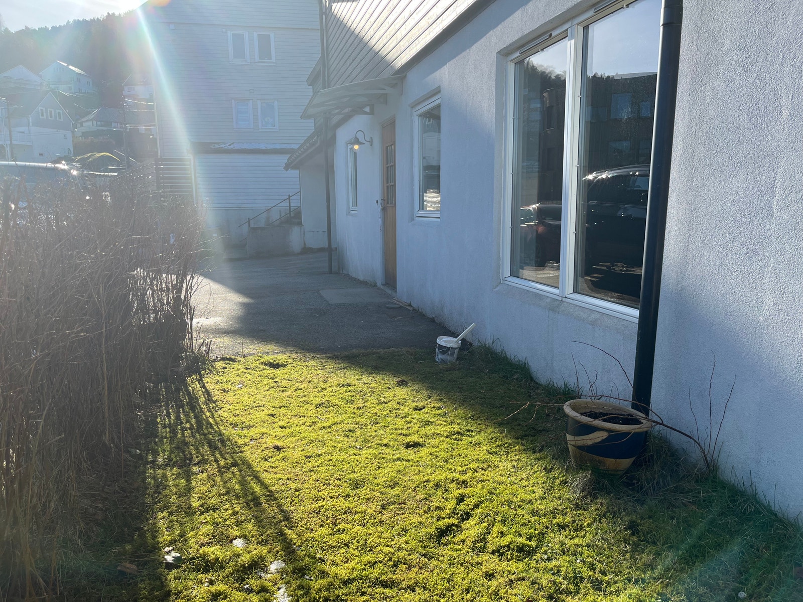 Hage og stievindu Galleribilde