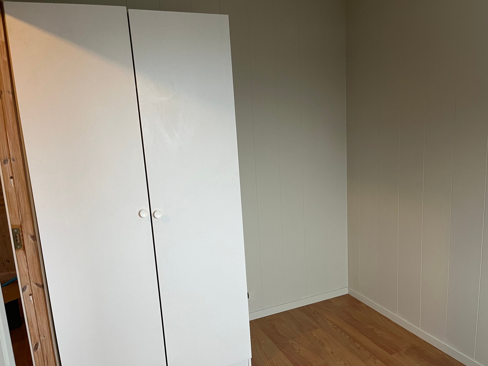 Sov 2. garderobe Galleribilde