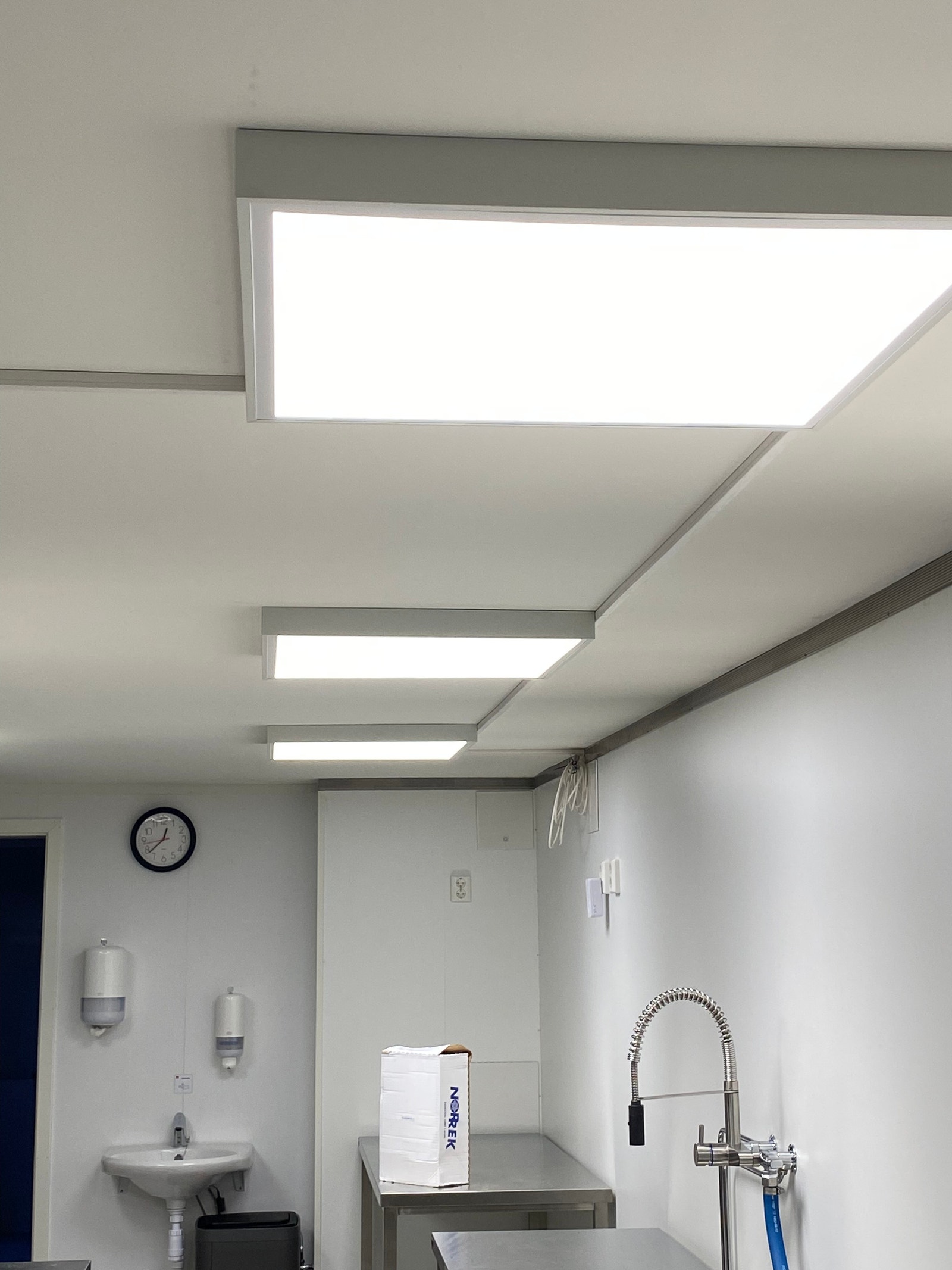 Taklys godkjent for matproduksjon Galleribilde