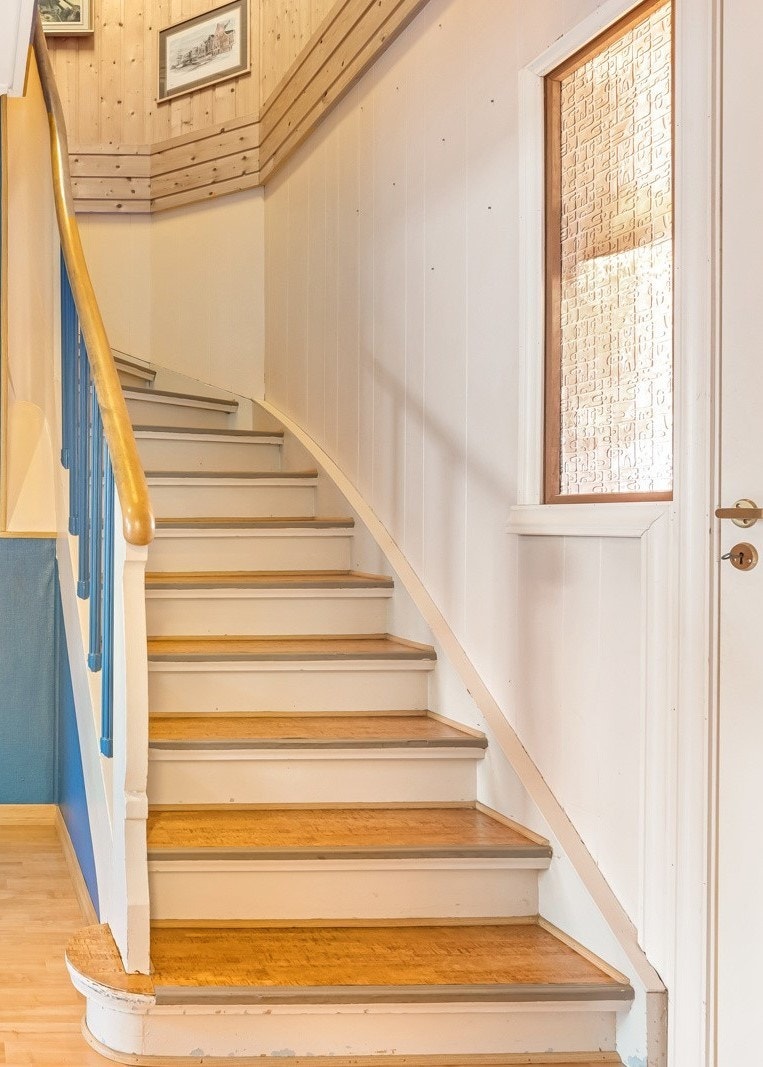 trapp til loft Galleribilde