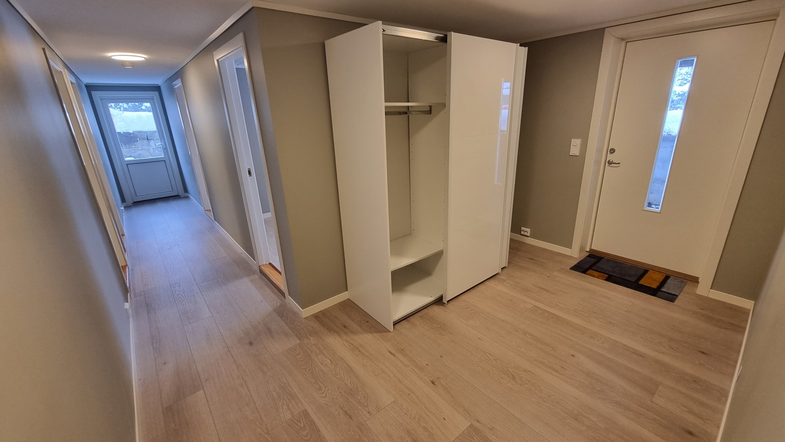 Skap følger med Galleribilde
