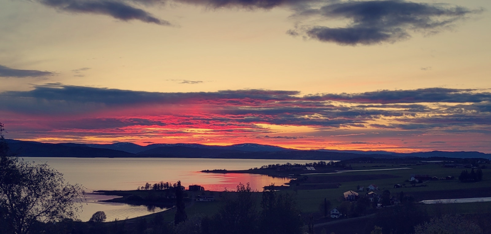 Solnedgang. Galleribilde