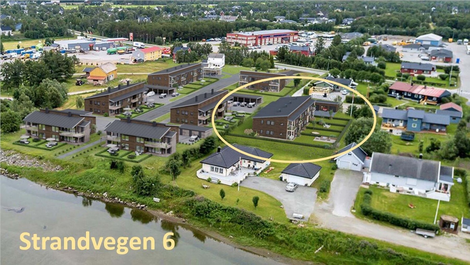 Her blir sameie Strandvegen 6 liggende. Galleribilde