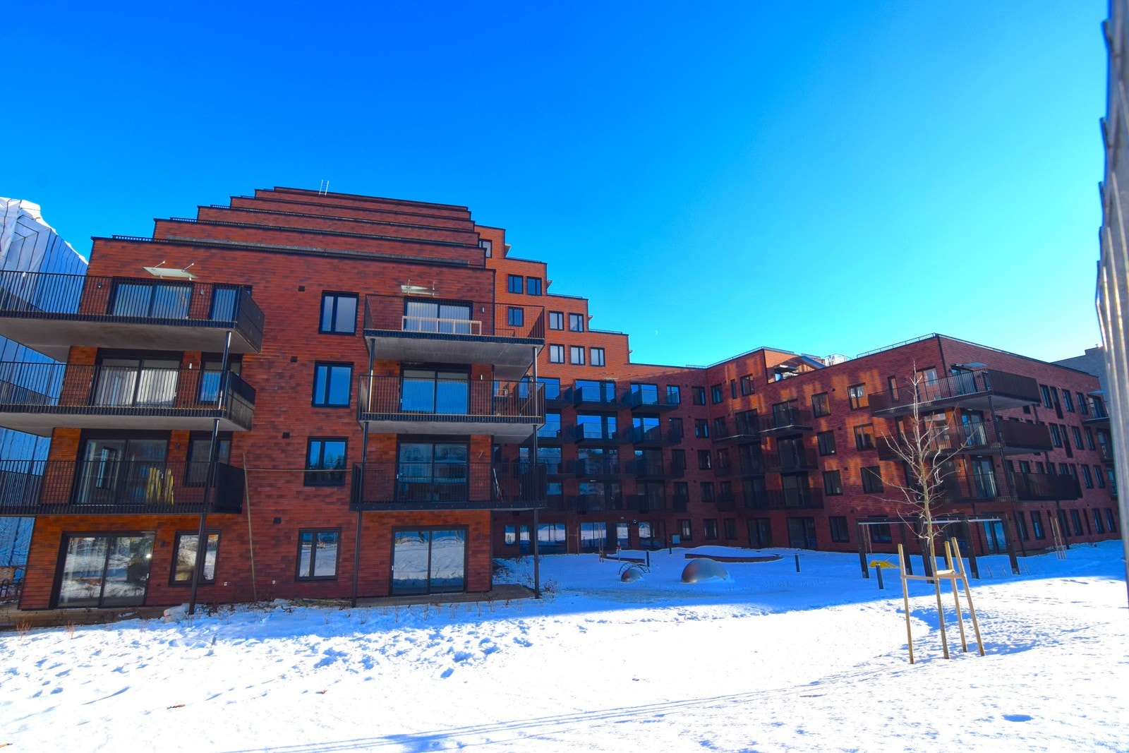 PLUSS KONSEPT MED MULIGHET FOR RESEPSJON, TRENINGSSTUDIO, SELSKAPSLOKALE OG MYE ANNET Galleribilde