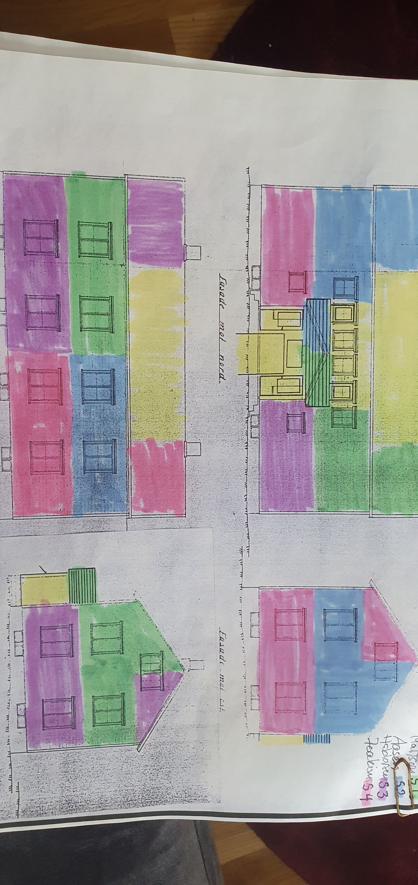 Grønn farge tilhører denne l8. Galleribilde