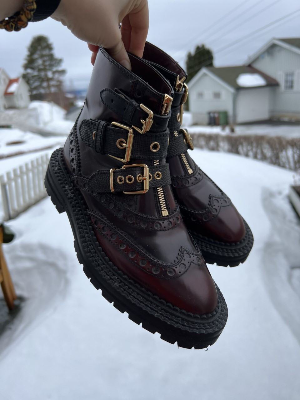 Burberry everdon boots hot sale